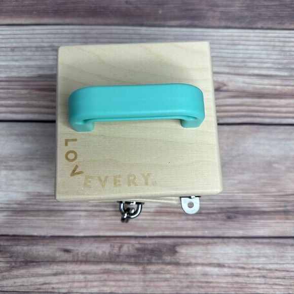 Lovevery Lock Box The Realist Play Kit (19-21 Months) Montessori Toy - Picture 5 of 6